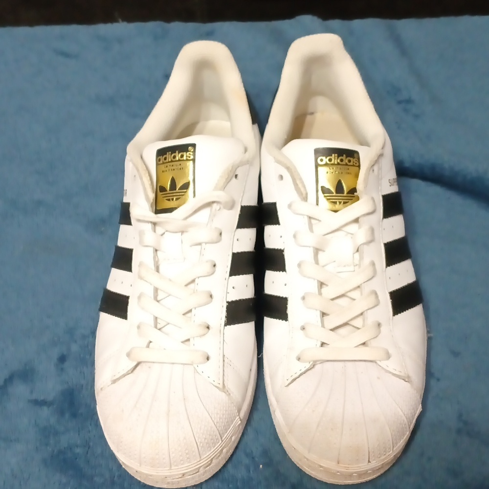 Adidas Superstar Women's Size 8.5 White and Black